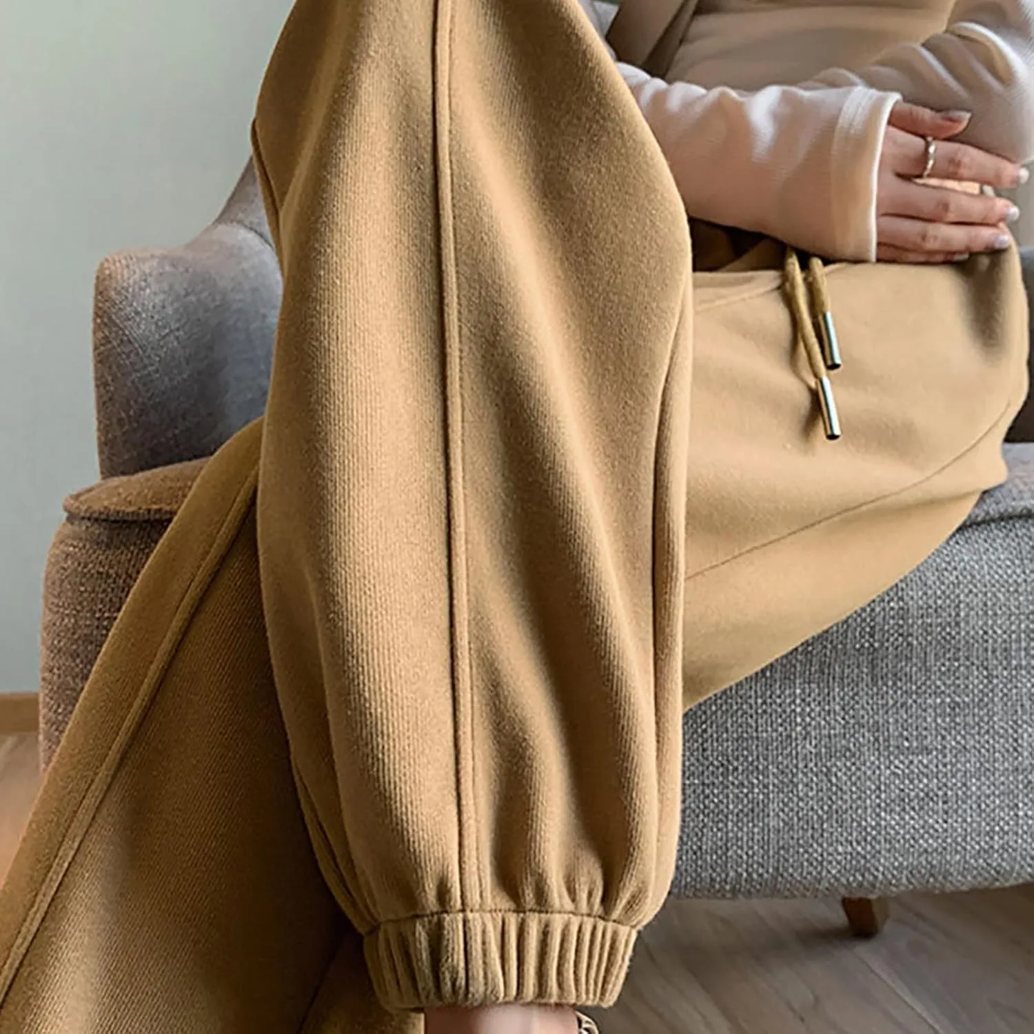 Fleece Sweatpants for Women High Waisted Winter Warm Casual Lounge Jogger Pants with Pockets Cinch Bottom Trousers