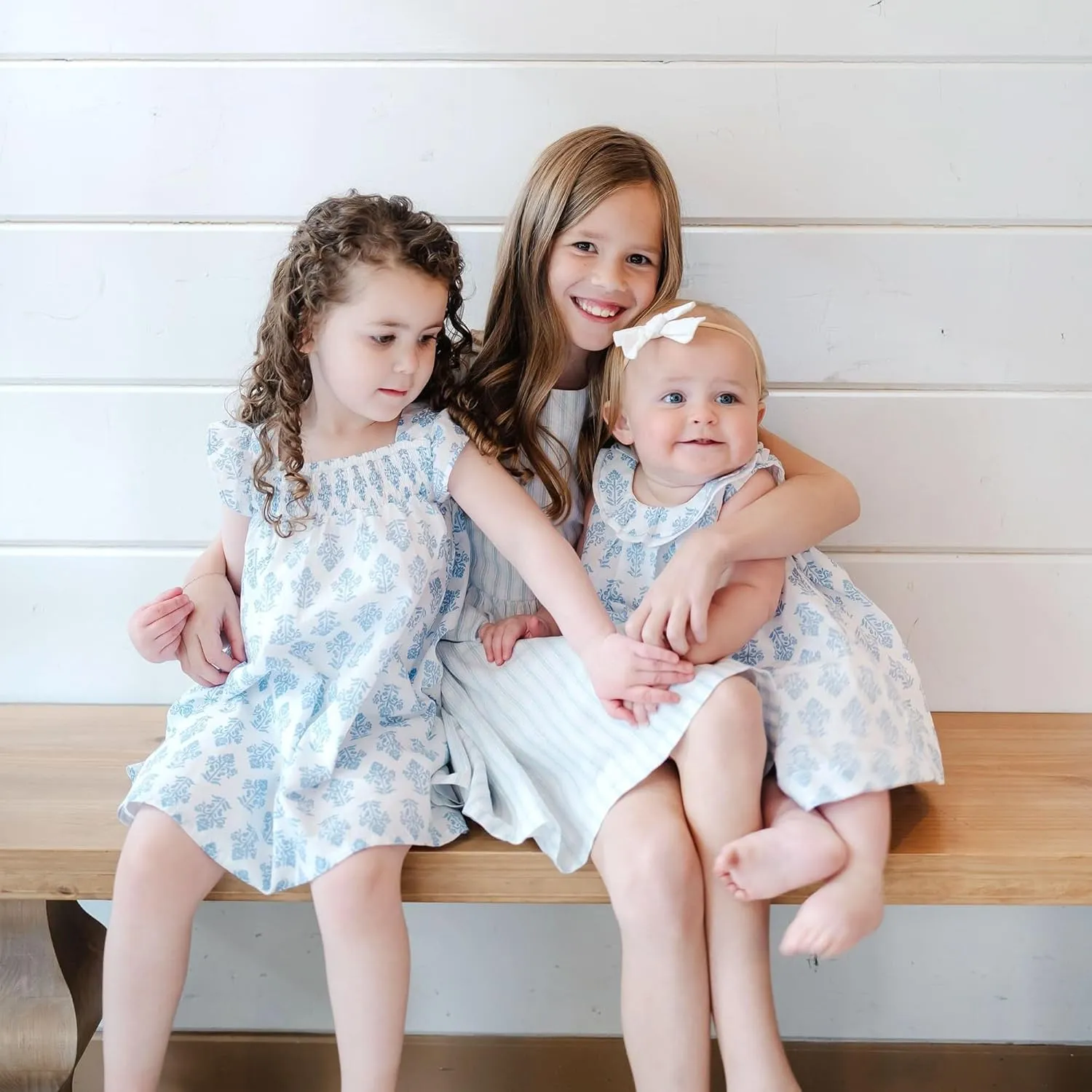 Hope & Henry Layette Baby Girl Woven Swing Top and Ruffle Bloomer 2-Piece Set